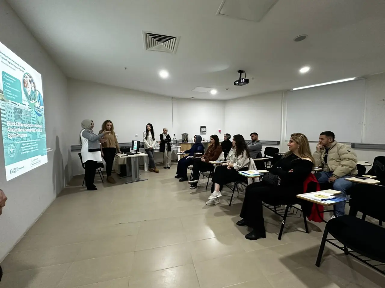 bilecikte-ameliyathane-hemsireligi-egitim-programi-basladi