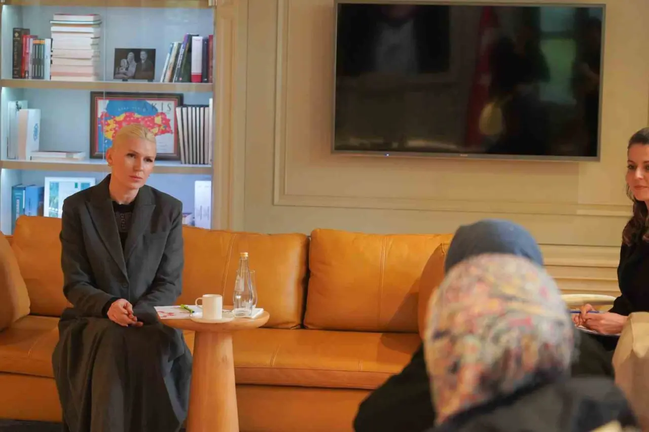 baskan-subasindan-halk-gunu-mesaisi