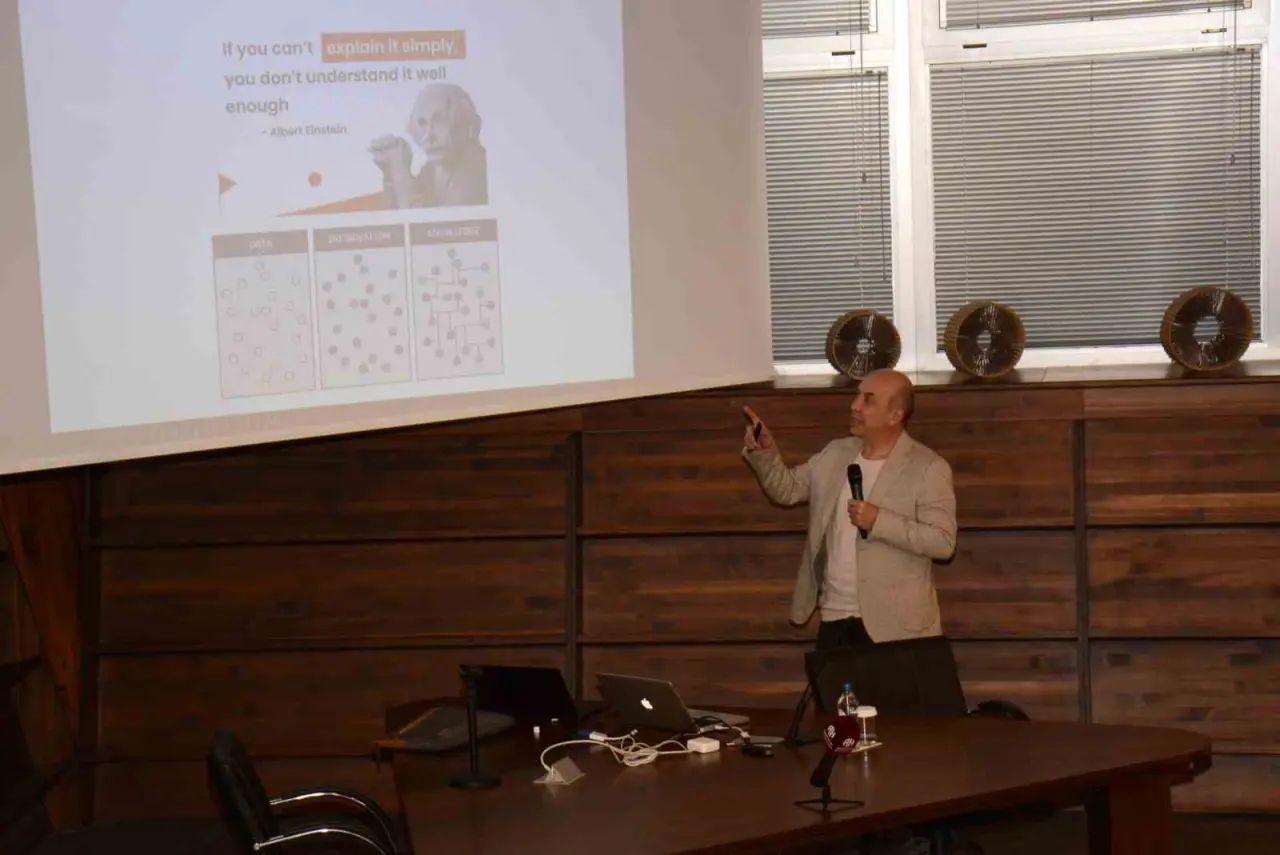 anadolu-universitesinde-yapay-zeka-ve-saglik-semineri-duzenlendi