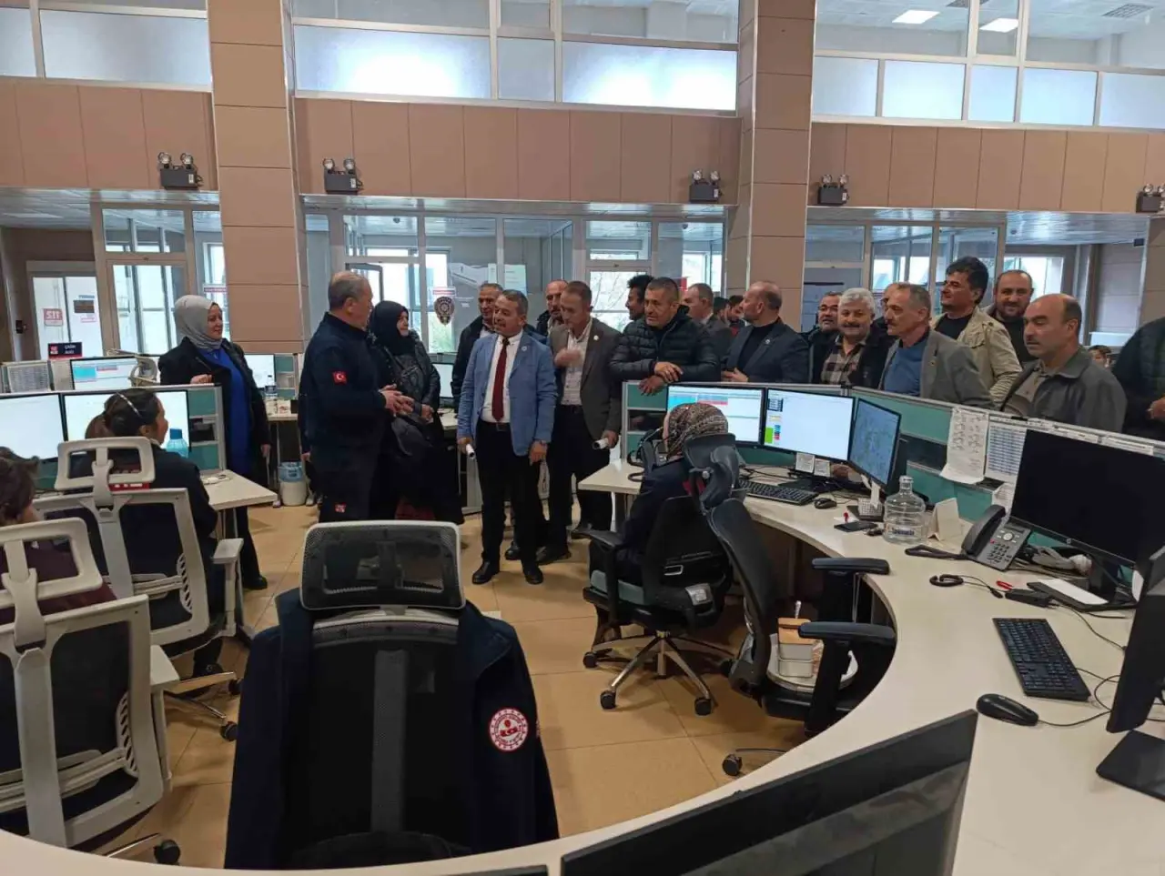 mudur-tamer-yigit-her-turlu-acil-durumda-muhtarlarimizin-verecegi-bilgi-cok-kiymetlidir