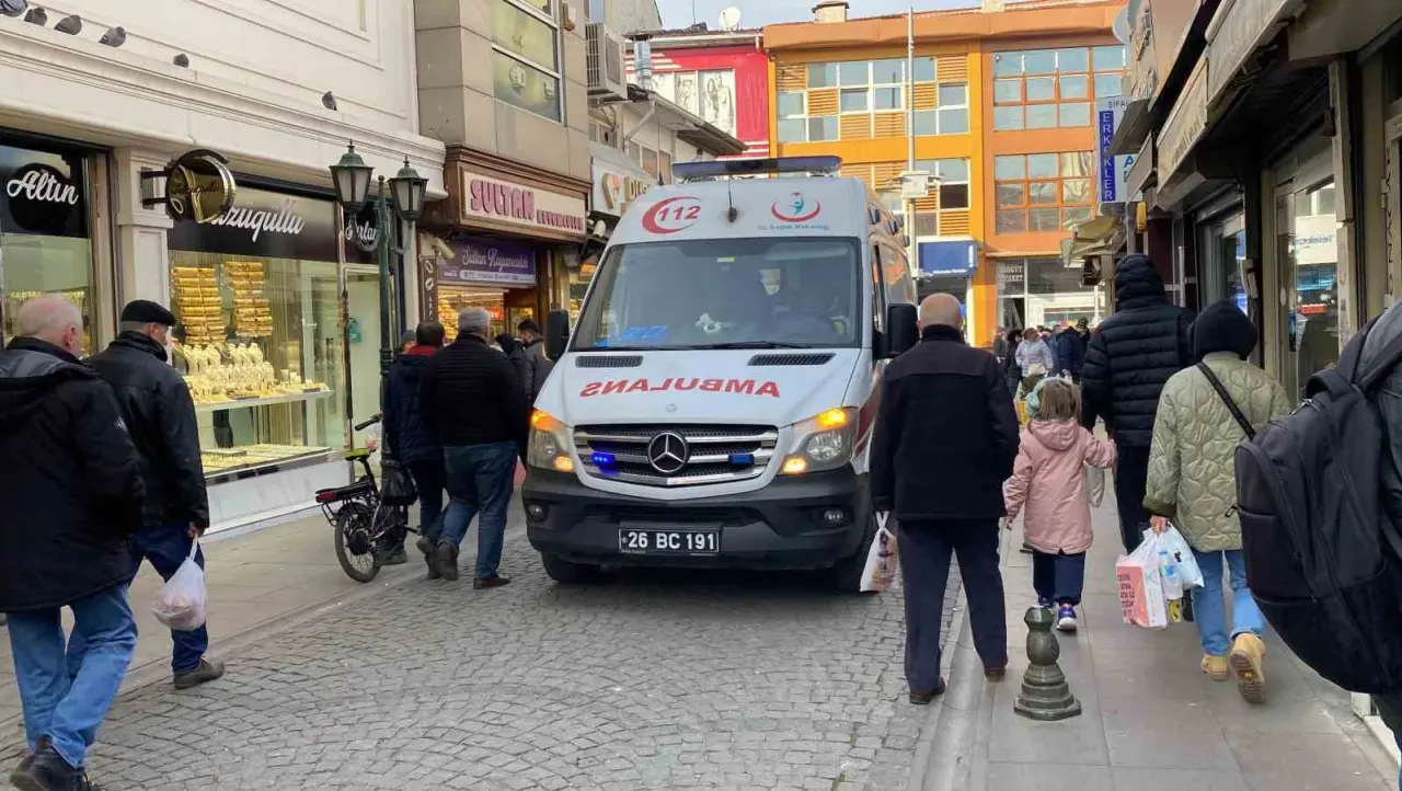 eskisehirde-hamamda-yere-dusen-vatandas-hastanelik-oldu