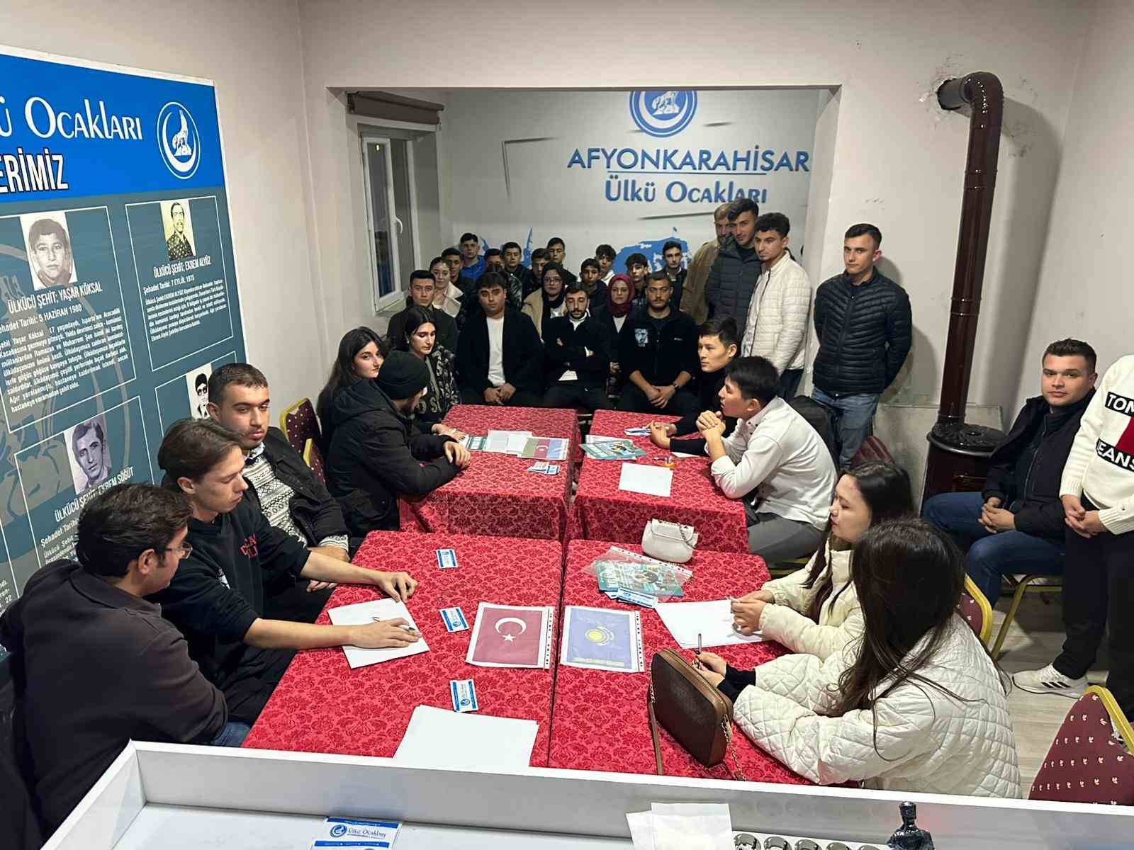 afyonkarahisarda-turk-dunyasi-ve-turk-tarihi-konulu-bilgi-yarismasi-duzenledi