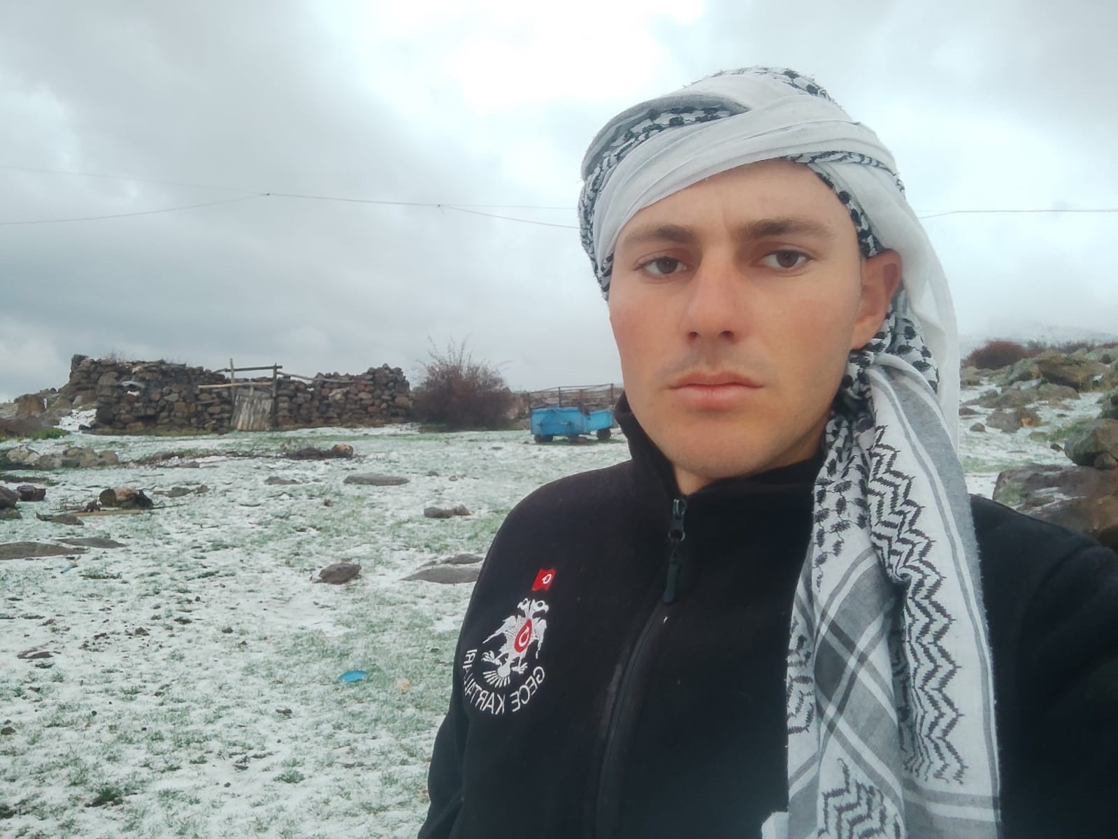 afyonkarahisarin-1300-rakimli-yaylasina-mevsimin-ilk-kari-dustu