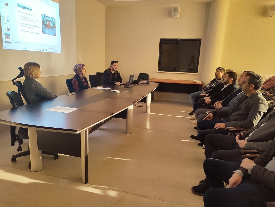 altintasta-yetim-kardes-projesi-tanitildi