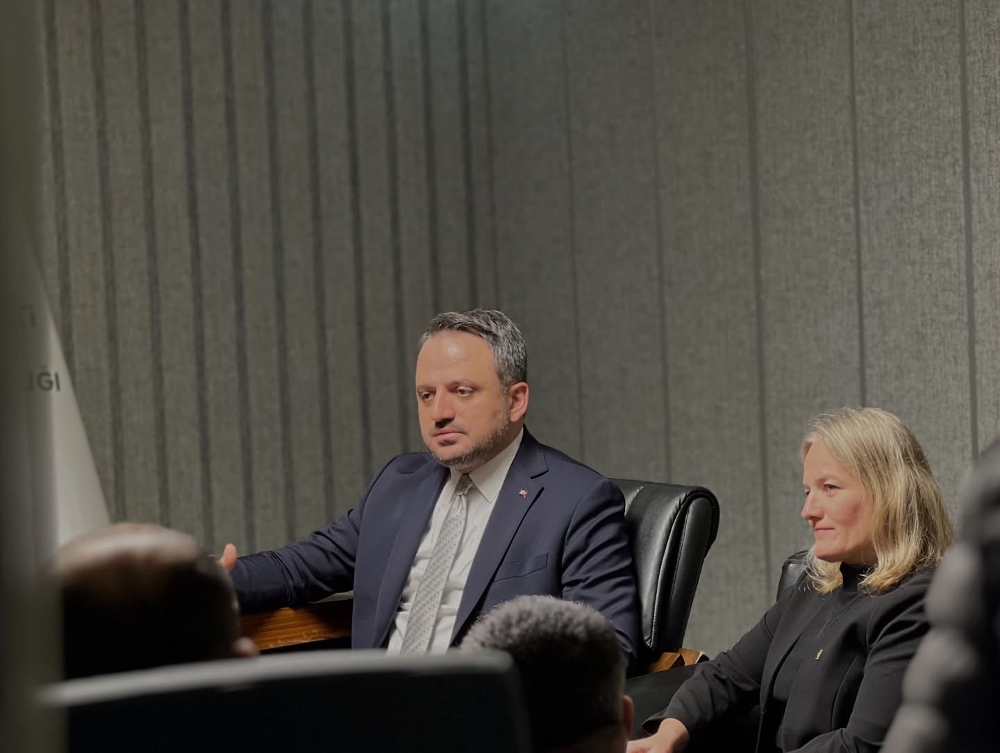 bakan-yardimcisi-eminoglu-ve-serkan-yildirim-bilecikte-genclik-projelerini-gorustu