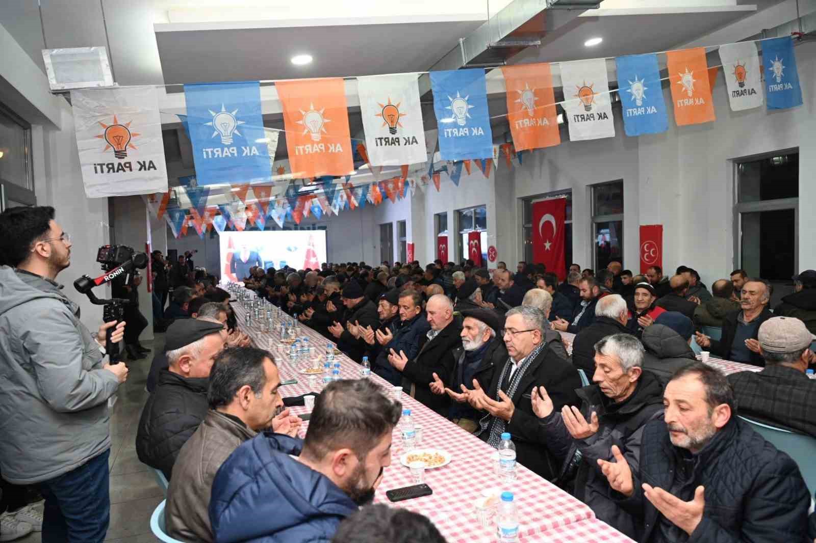 baskan-hamamci-2025-yili-istisare-ve-degerlendirme-toplantisina-katildi