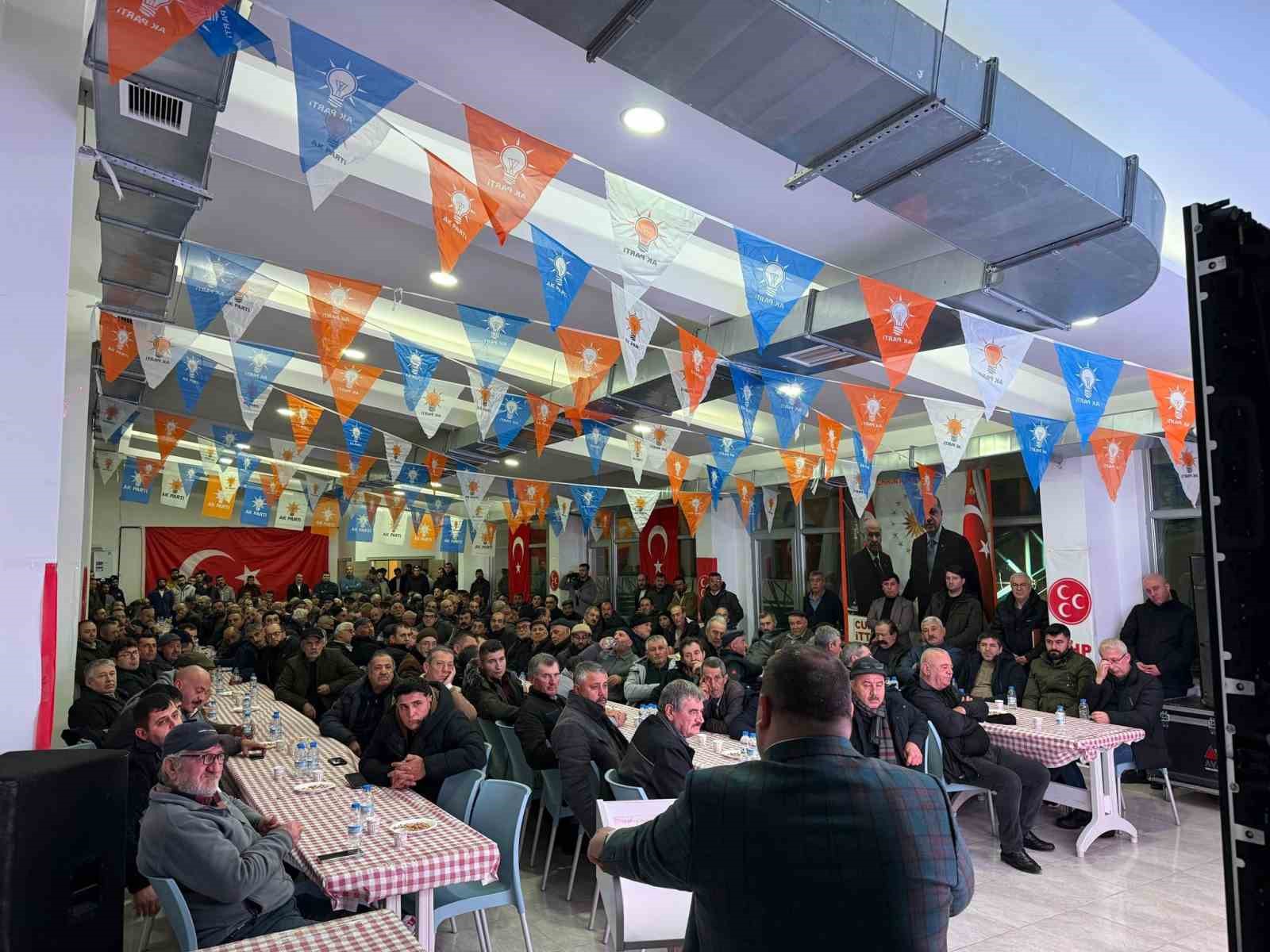 baskan-hamamci-2025-yili-istisare-ve-degerlendirme-toplantisina-katildi