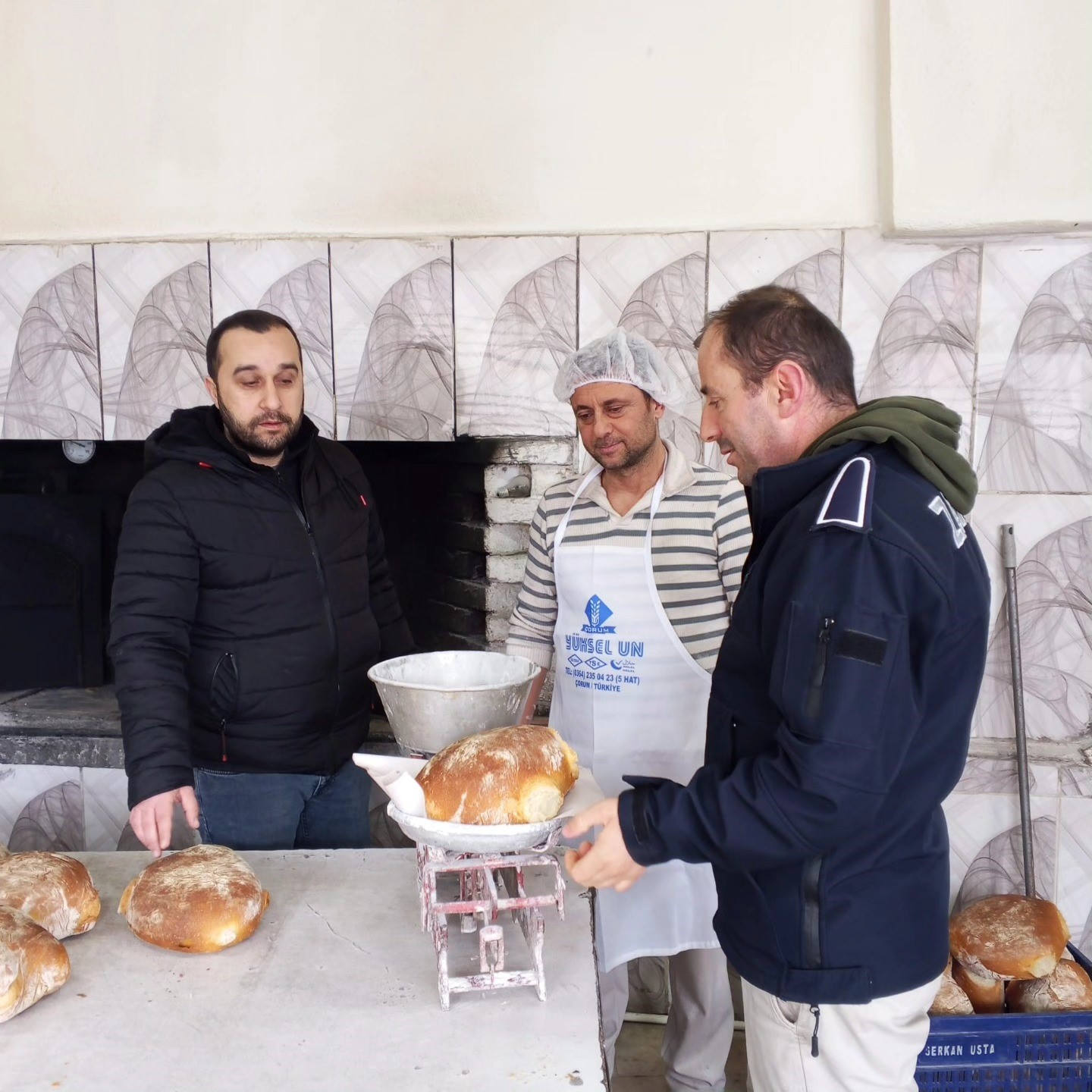 bayirkoyde-yilbasi-oncesi-gida-ve-esnaf-denetimleri-gerceklestirildi