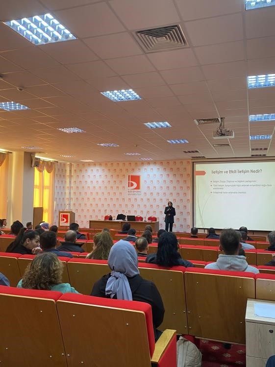 bilecikte-guvenlik-gorevlilerine-iletisim-egitimi