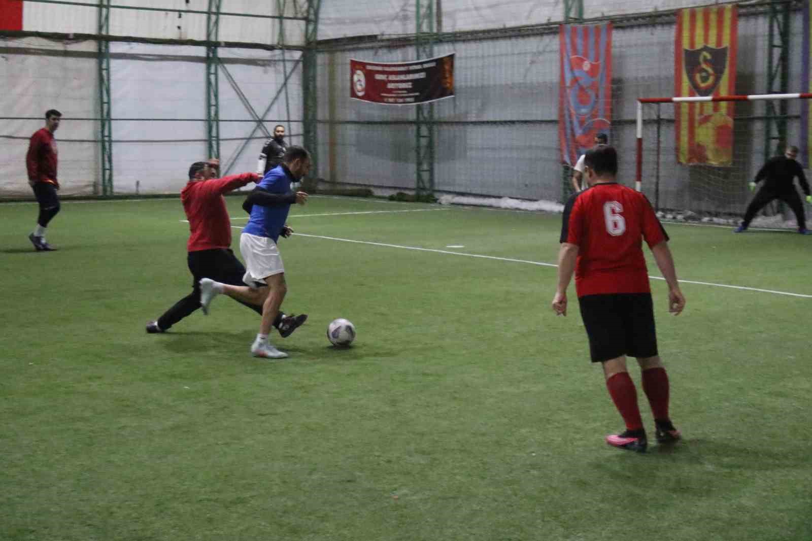 bu-macta-pas-isaret-dili-ile-isteniyor-gol-sesi-cikmiyor