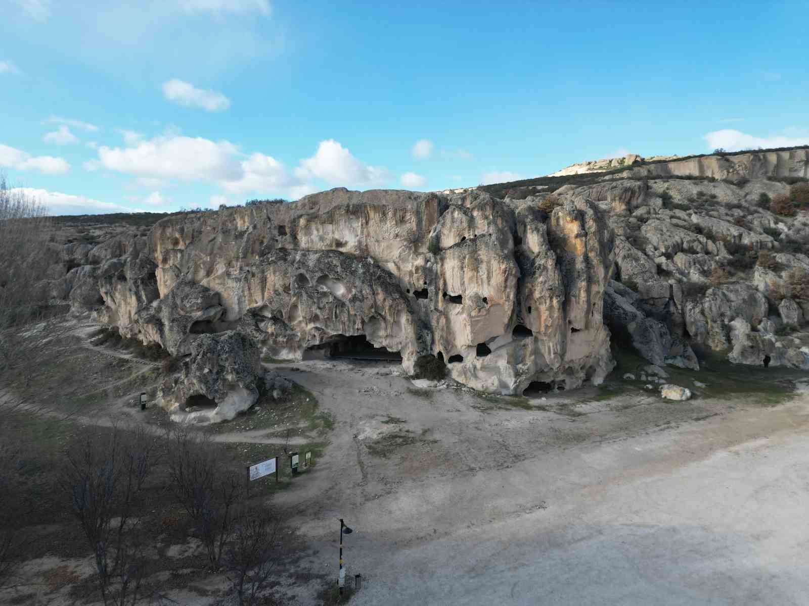 bu-tuvalet-tarih-kokuyor