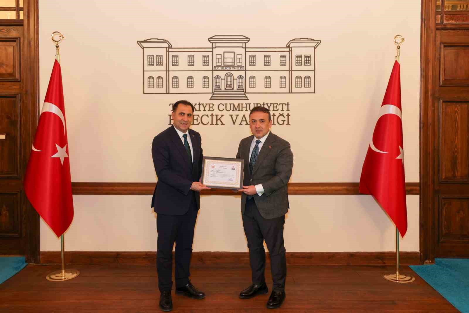 caliskan-mudur-bilecike-veda-etti