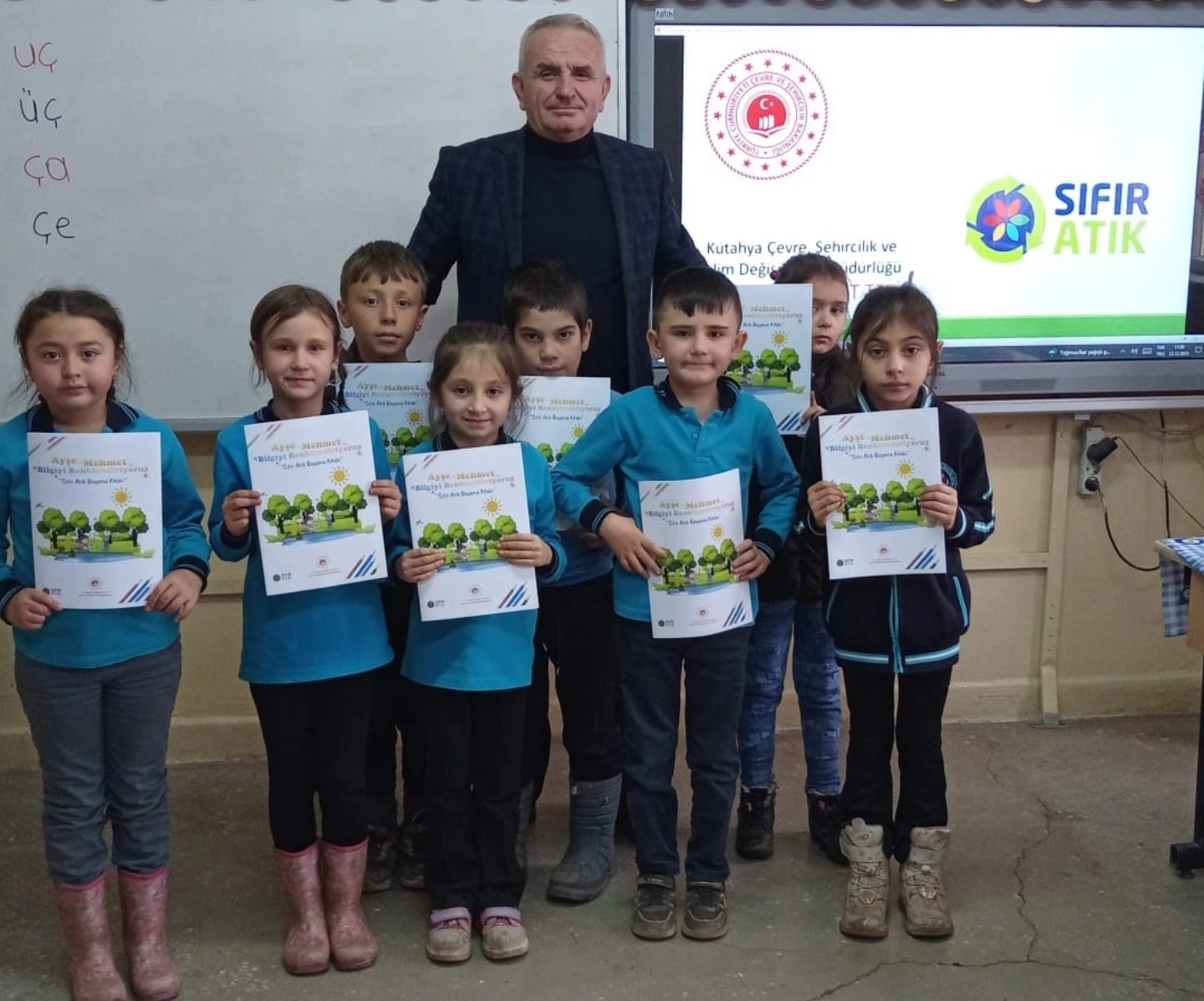 emet-orencik-ilkokulunda-sifir-atik-egitimi-verildi