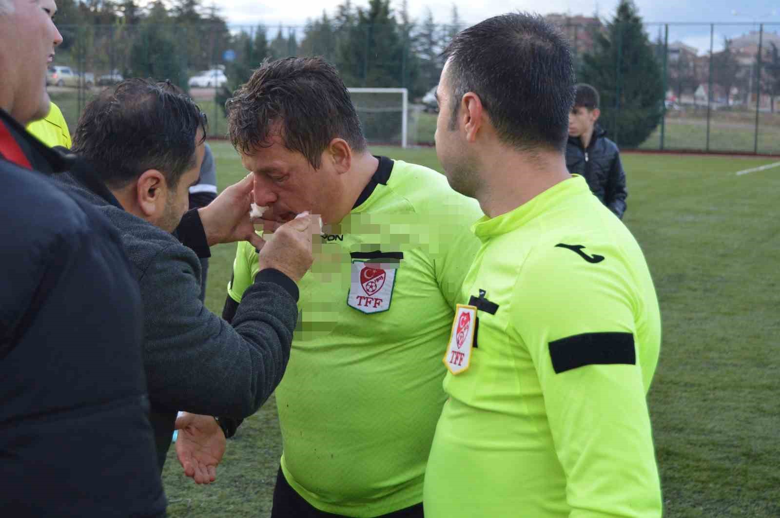 eskisehirde-hakeme-saldiri-kameraya-yansidi