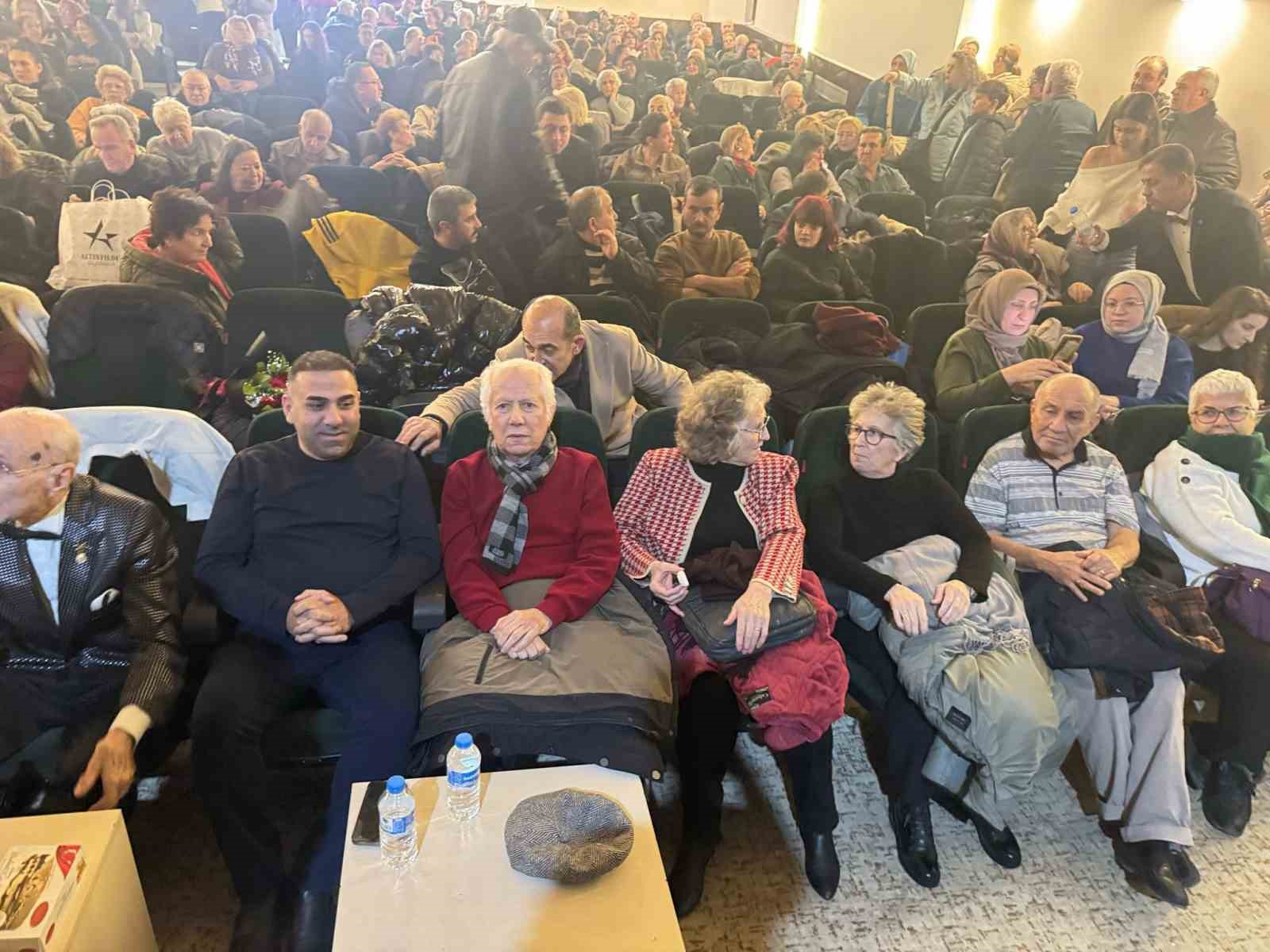 eskisehirde-turk-sanat-muzigi-konseri-yogun-ilgi-gordu