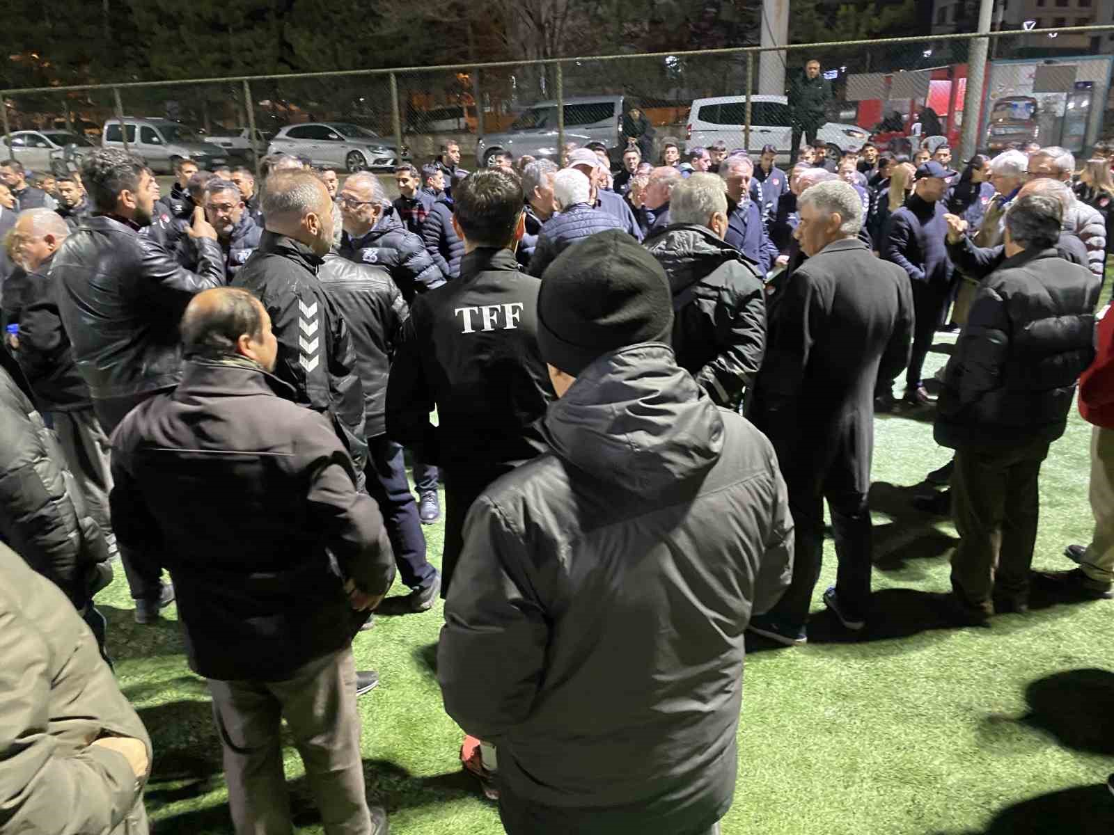 eskisehirde-yasanan-hakem-saldirisi-kinandi