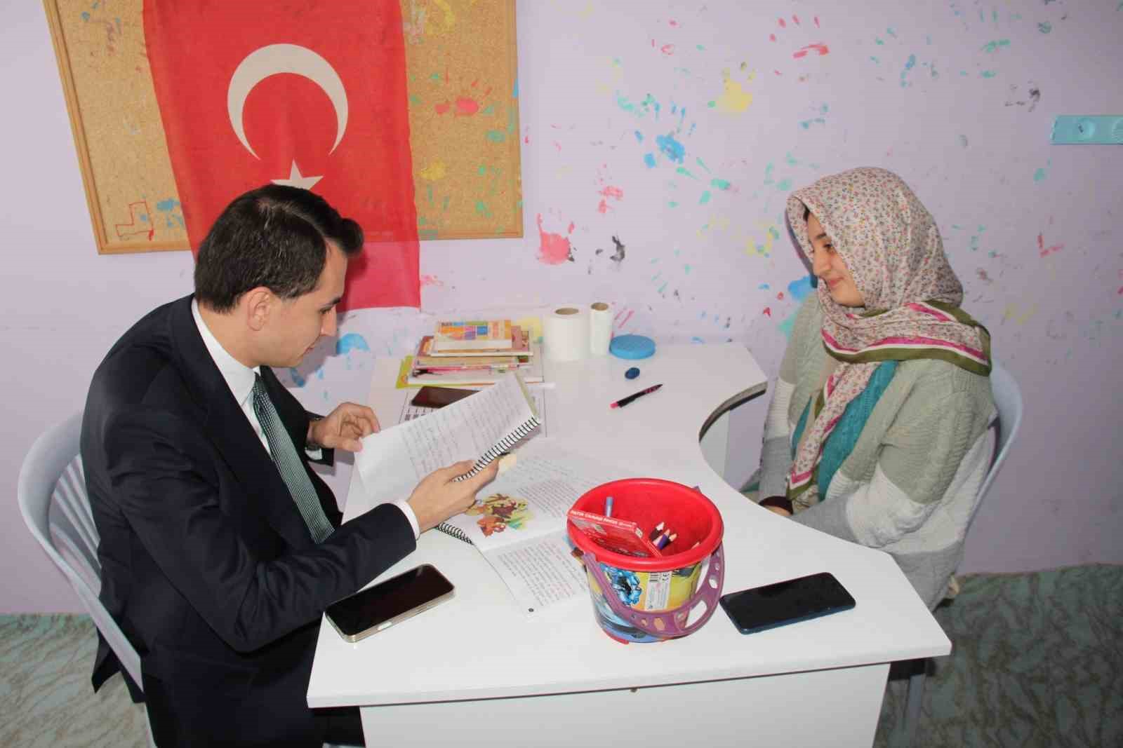 hisarcik-kaymakami-atam-engelli-bireylere-toplumun-her-alaninda-duyarlilik-gosterilmeli