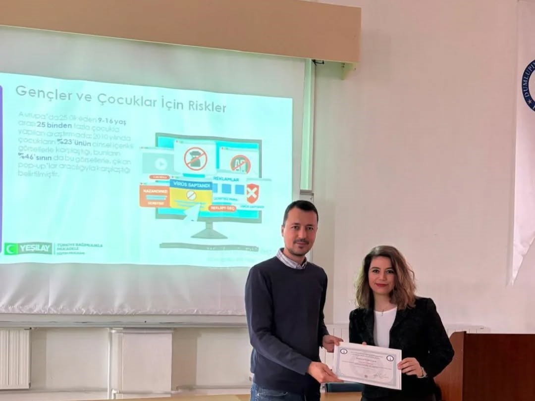 hisarcik-myoda-davranissal-bagimlilikla-mucadele-konulu-egitim-duzenlendi