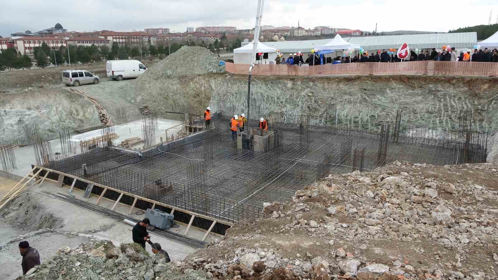 ihlas-vakfi-kutahya-erkek-ogrenci-yurdunun-temeli-atildi