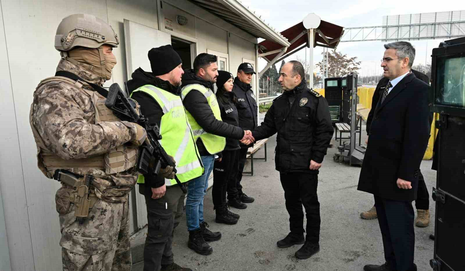 il-emniyet-muduru-yilmaz-yilbasi-tedbirlerini-denetledi