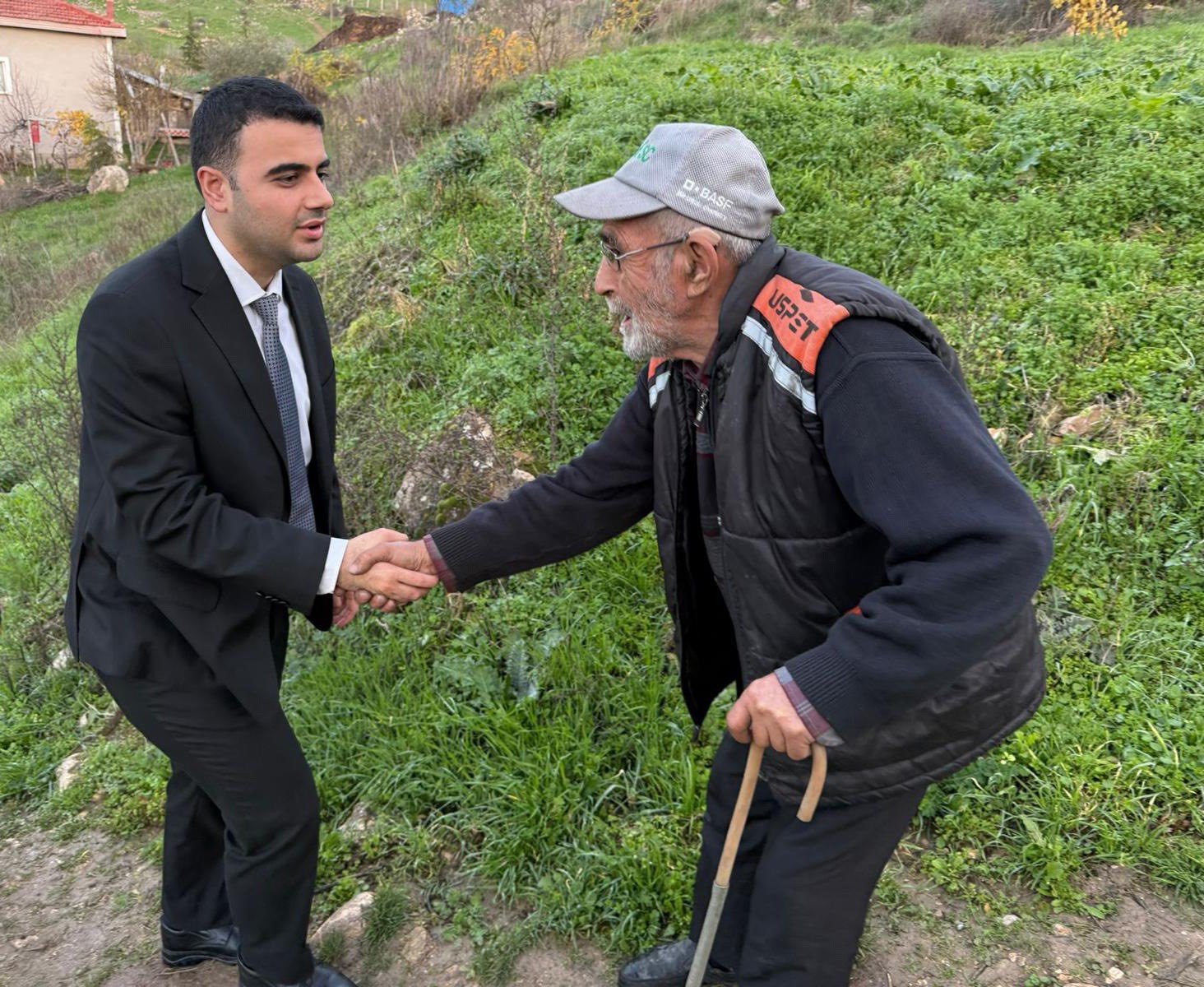 kaymakam-kilic-vatandaslarin-kapisini-tek-tek-caldi