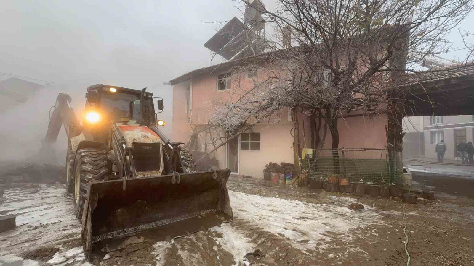 kis-ortasinda-evsiz-kaldilar