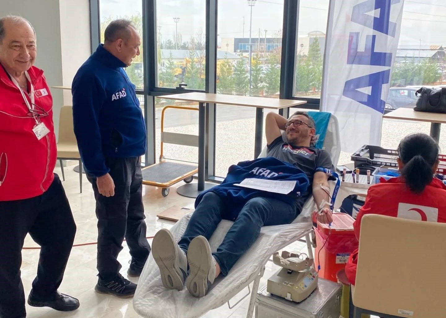 kutahya-afadtan-kan-bagisina-destek