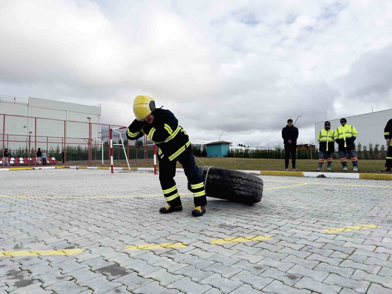 kutahya-osbde-itfaiye-birimi-icin-personel-aliminda-uygulamali-etap-tamamlandi