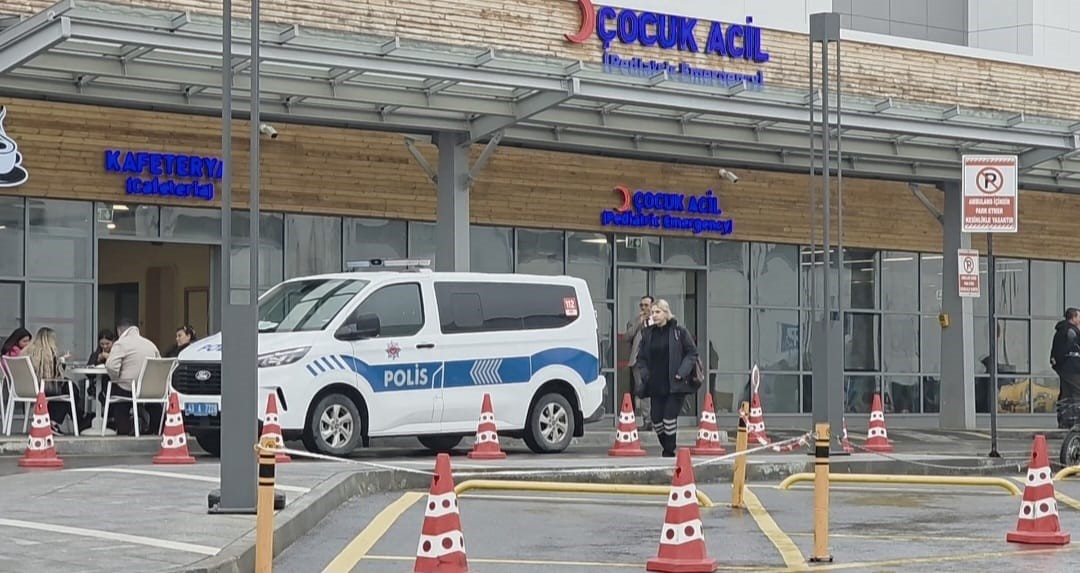 kutahyada-23-ogrenci-zehirlenme-suphesiyle-hastaneye-kaldirildi