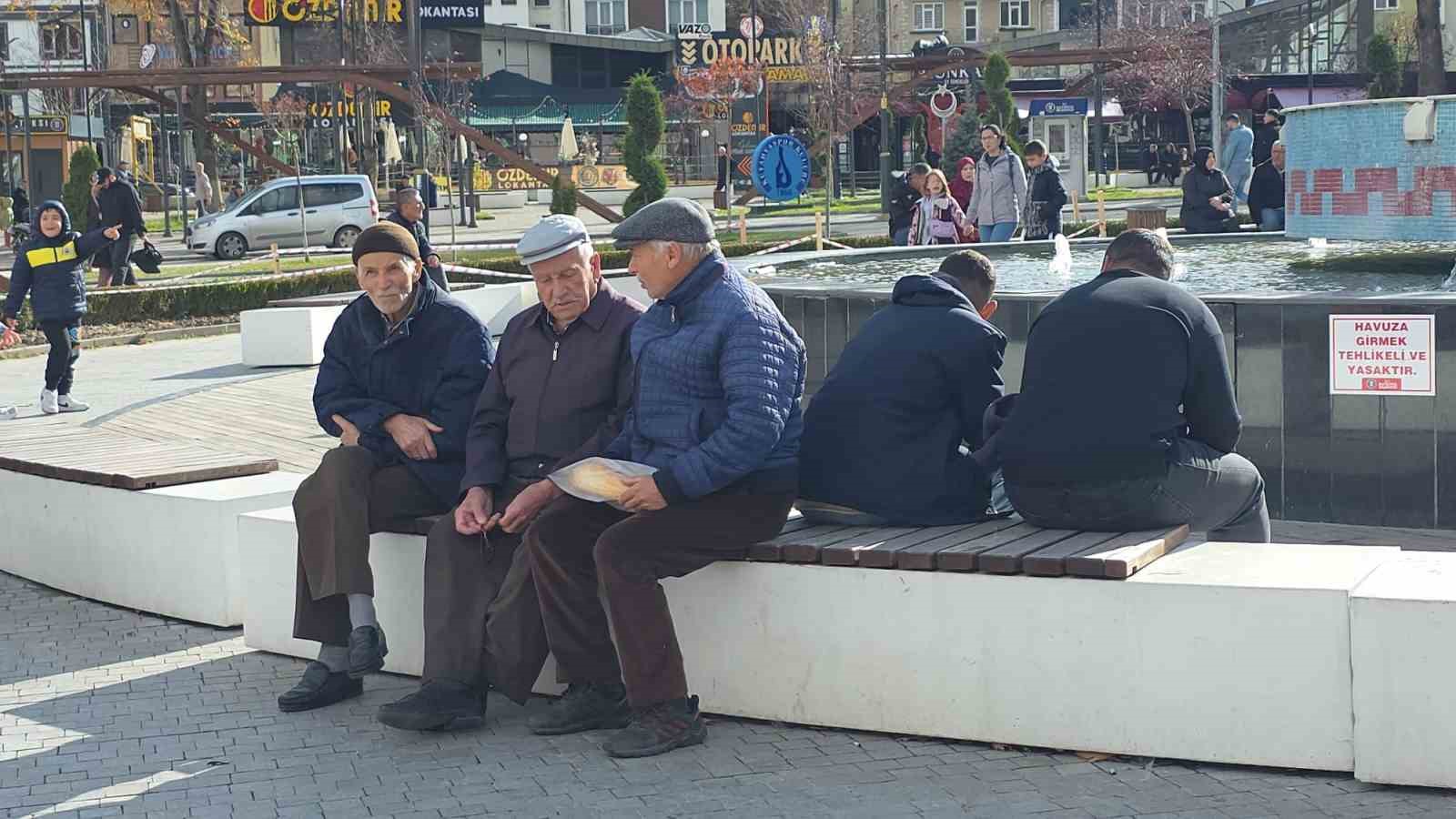 kutahyada-emekli-sayisi-aktif-calisanlari-gecti