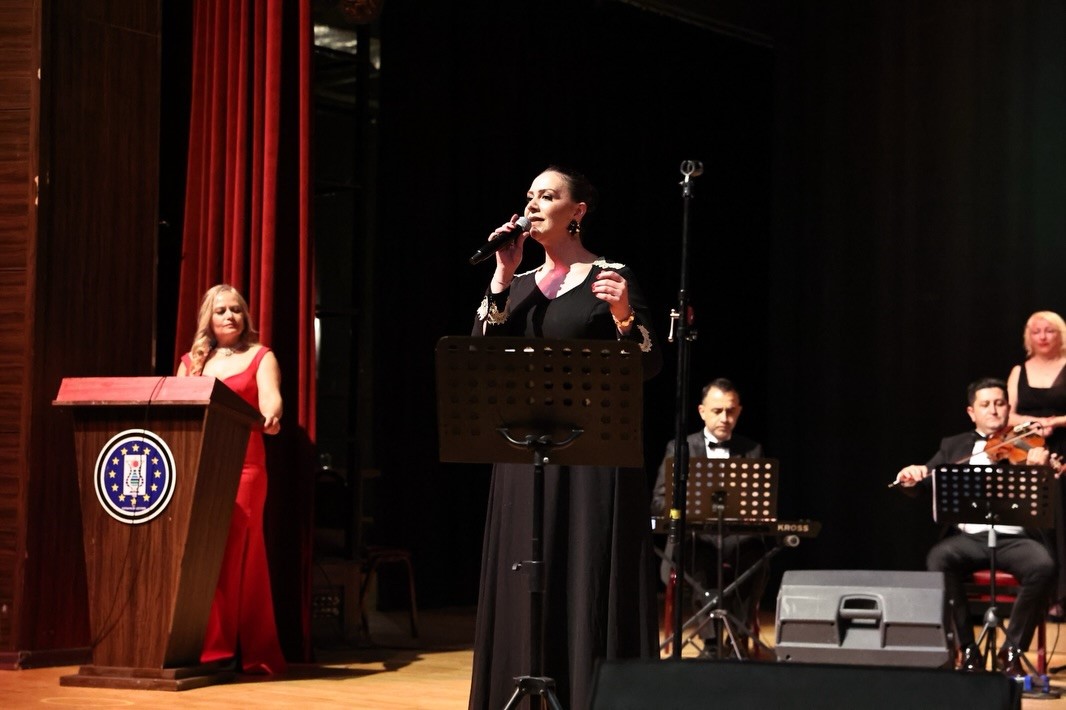 kutahyada-turk-sanat-muzigi-konseri