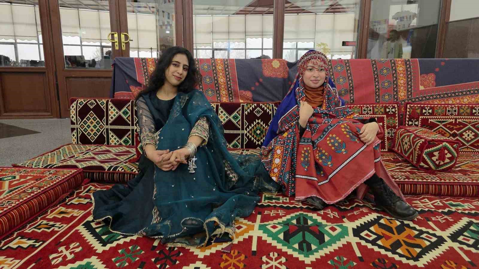 kutahyada-uluslararasi-ogrenciler-bulustu