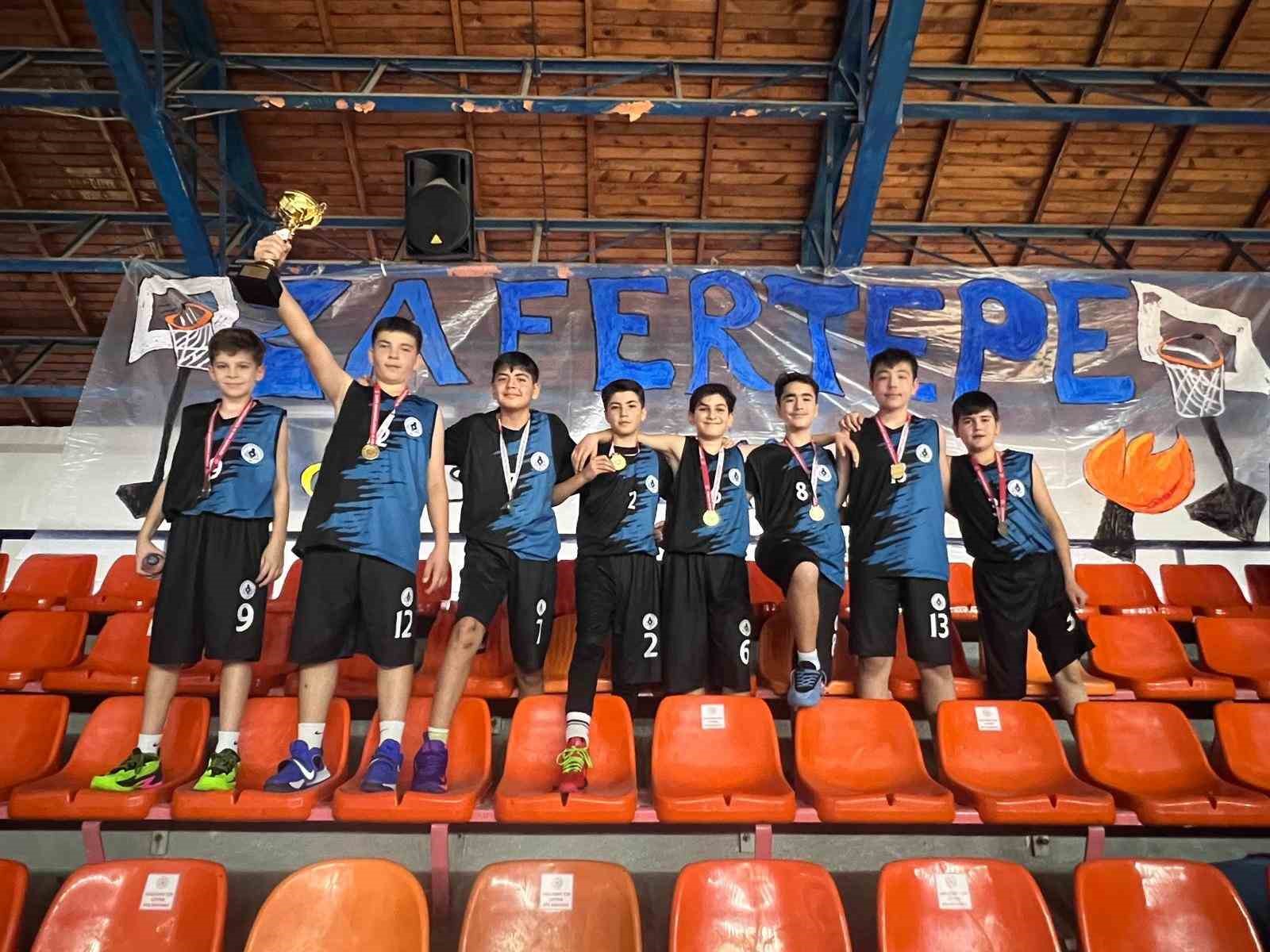 potada-kutahyanin-zirvesi-zafertepe