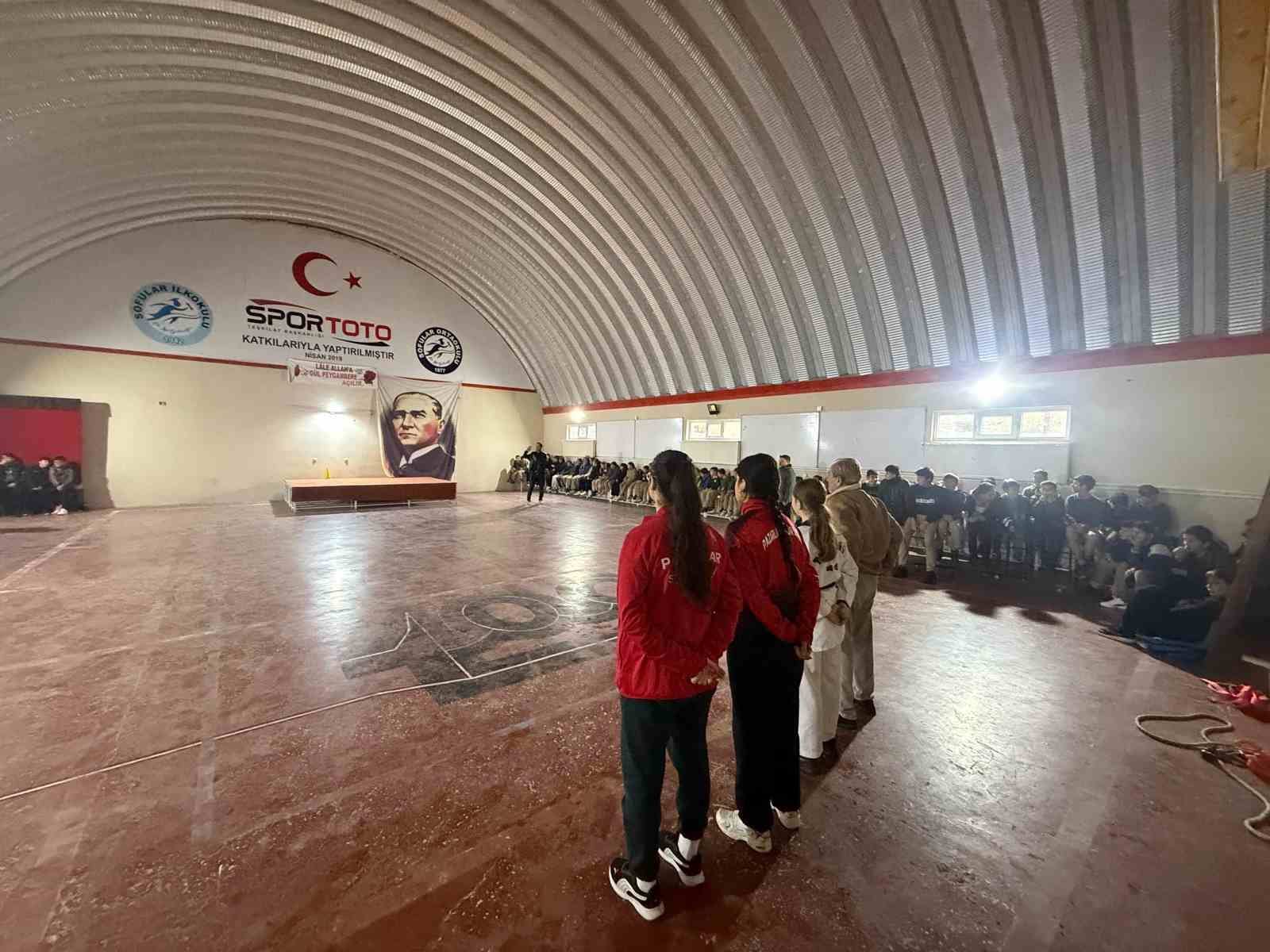 sofular-ortaokulunda-tekvando-ruzgari