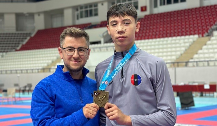 tavsanlidan-milli-takima