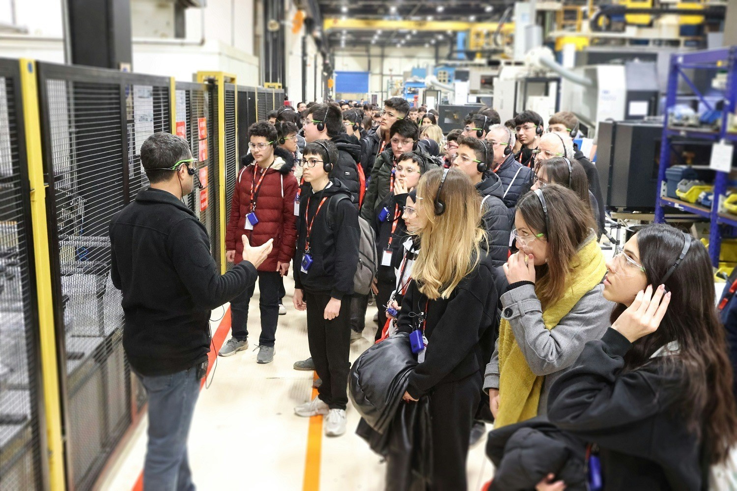 tei-milli-havacilik-motorlarini-ogrencilerle-bulusturdu