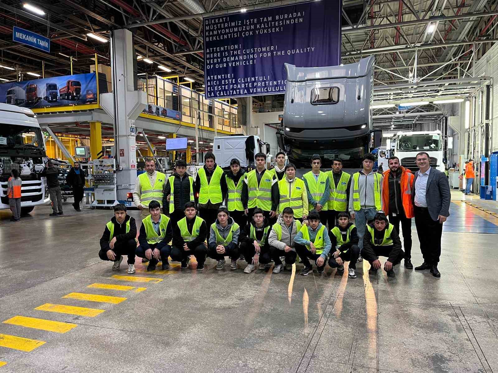 tutum-yatirim-ve-turk-mallari-haftasi-dolayisiyla-teknik-geziler