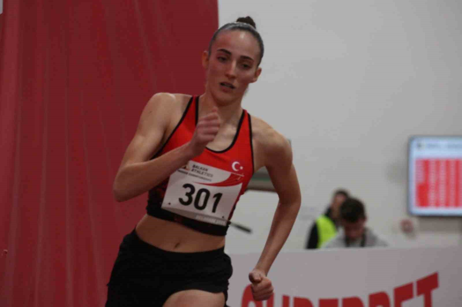 eskisehirli-atletizm-sporcusu-sirbistandan-3unculukle-dondu