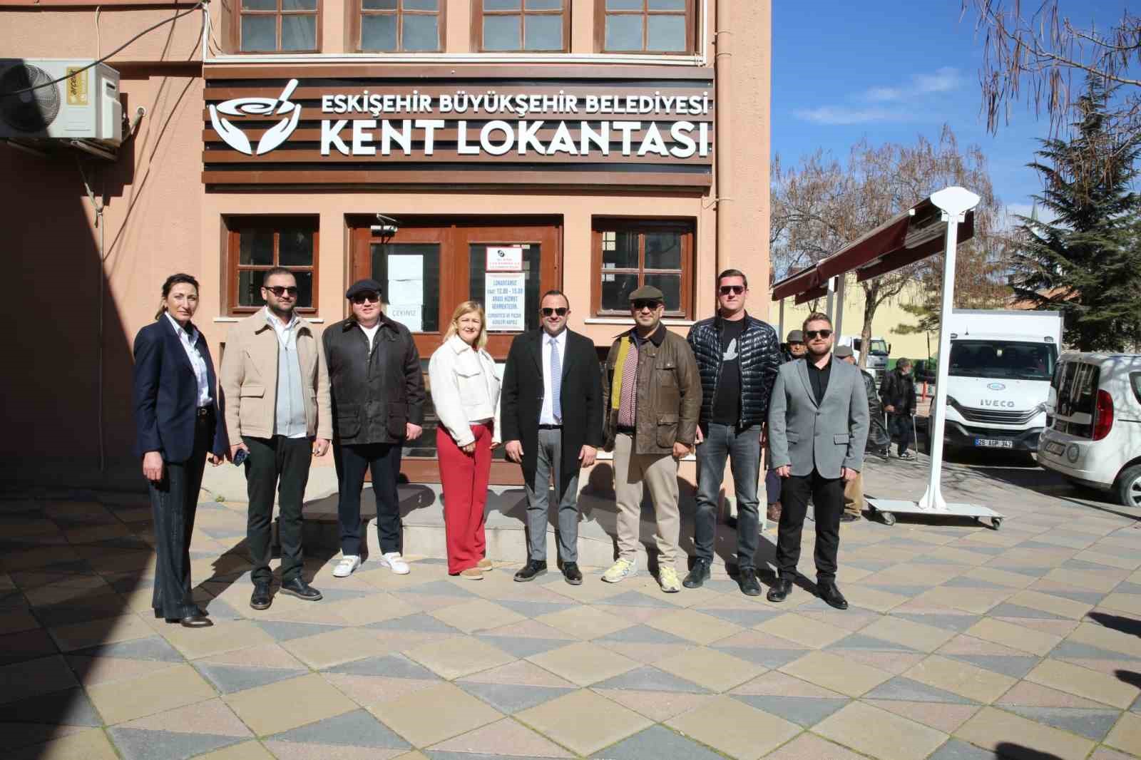 eskisehirspordan-askida-yemek-icin-anlamli-bagis