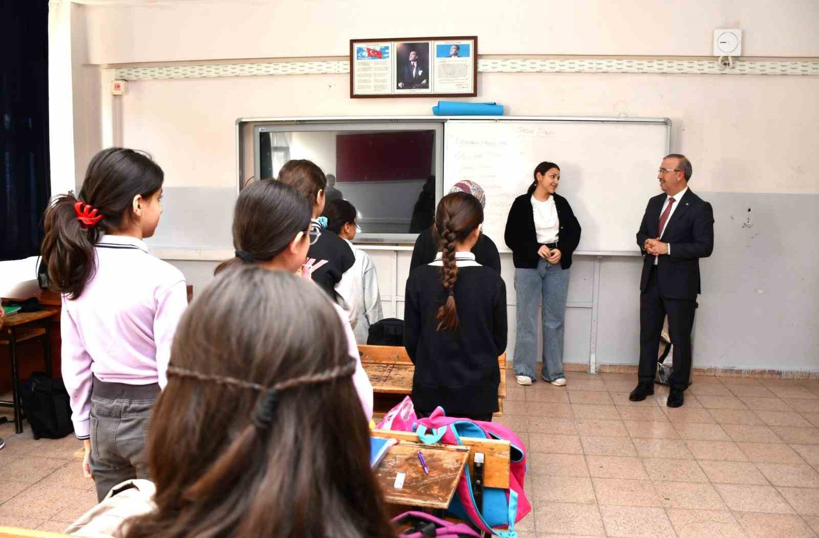 il-milli-egitim-muduru-aydin-egitim-ogretim-calismalarini-yerinde-inceledi