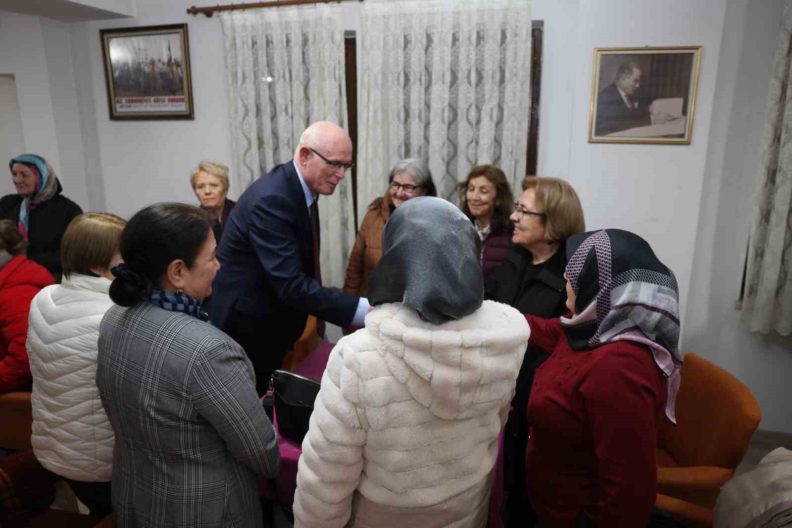 odunpazari-belediyesinden-mihalicciklilar-derneginde-iftar-bulusmasi