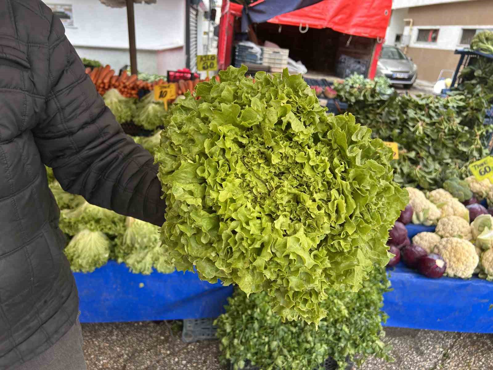 plansiz-uretim-ve-fiyatlardaki-degiskenlik-pazarciyi-zor-durumda-birakiyor
