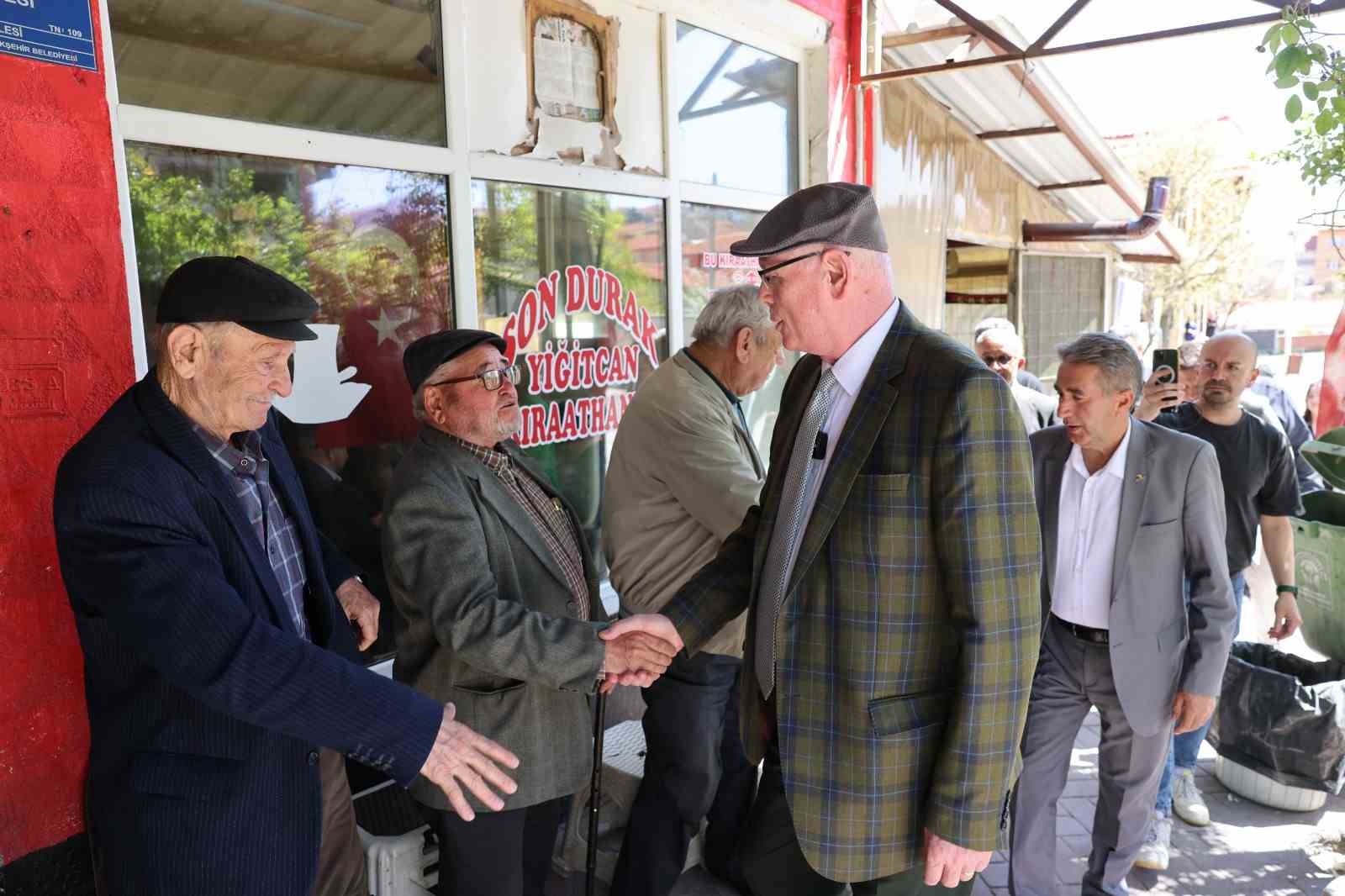 baskan-kazim-kurttan-asevi-ziyareti-zor-zamanlarda-dayanisma-en-buyuk-gucumuz