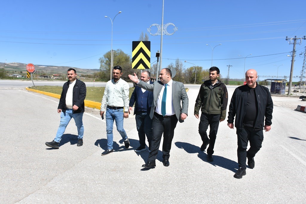 ilce-girisini-saglayan-bulvar-ve-caddeler-yenilenecek