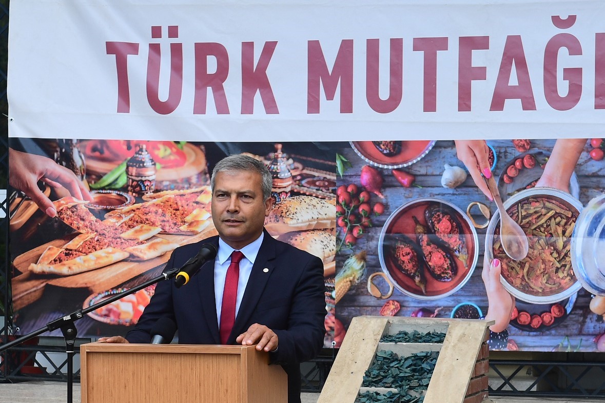 anadolu-universitesinde-turk-mutfagi-haftasi-acilis-etkinligi-gerceklestirildi
