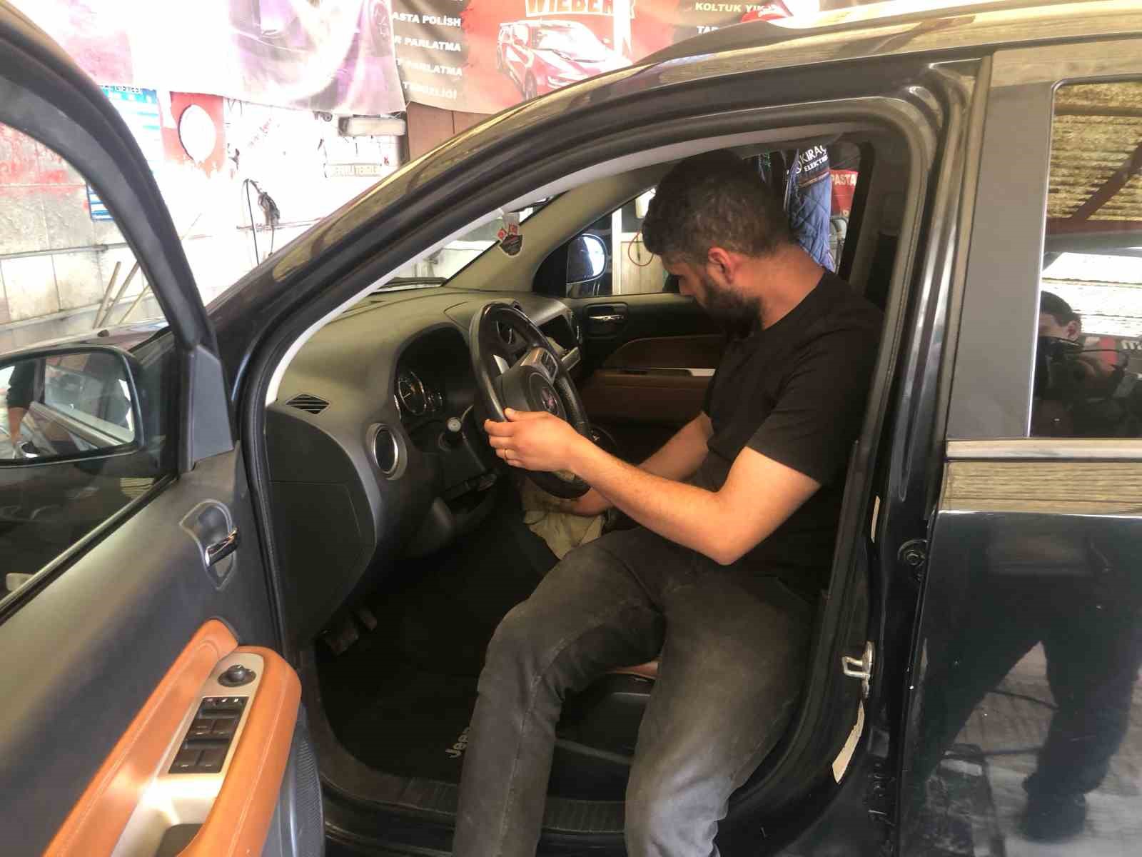 araclarini-kendi-yikayan-vatandaslar-zarar-ediyor