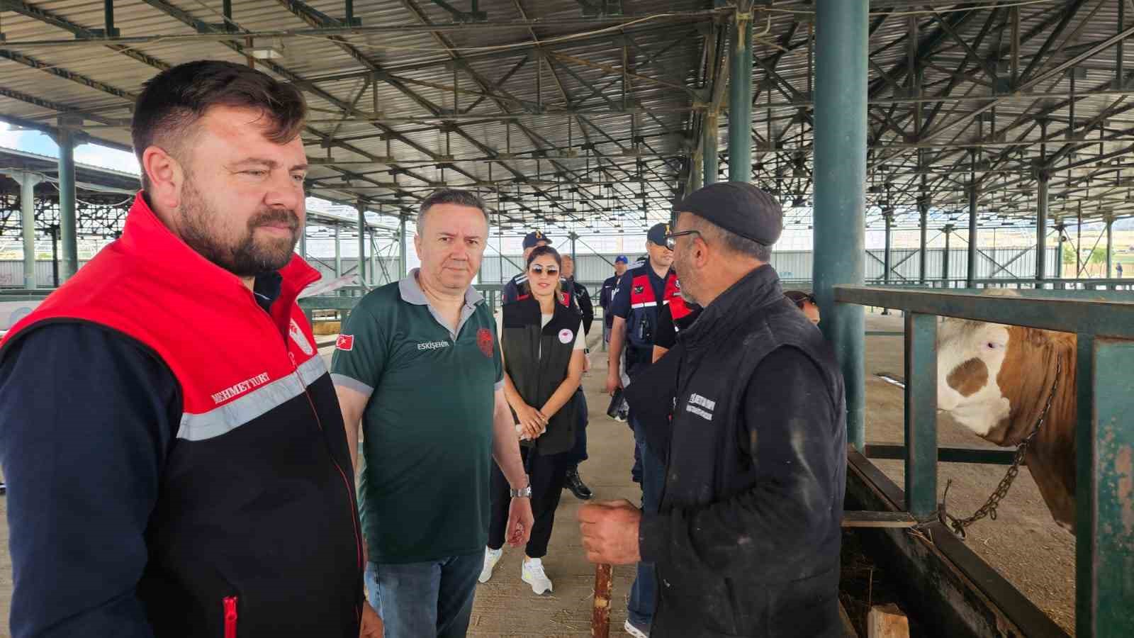 eskisehir-kurban-satis-hayvan-pazarinda-denetim-ve-kontroller