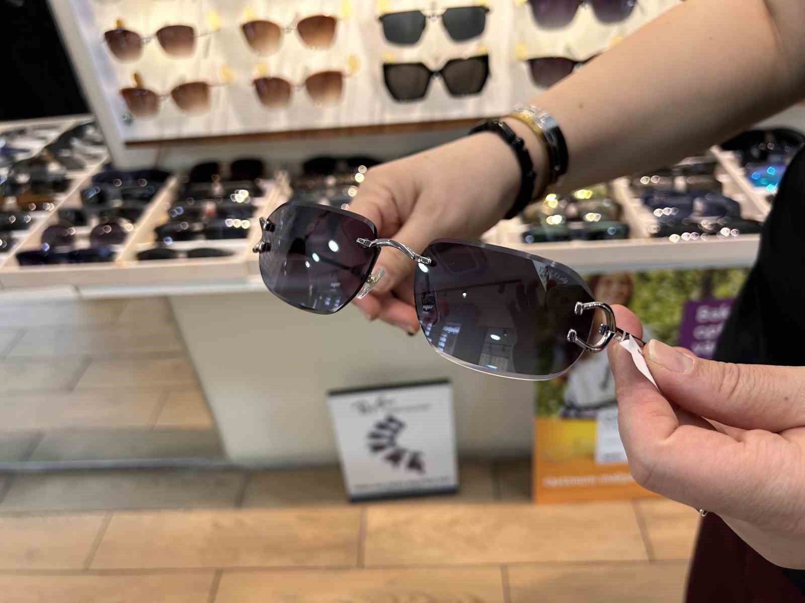 yaz-sezonu-oncesi-gunes-gozluklerine-taleplerde-yogunluk-olustu