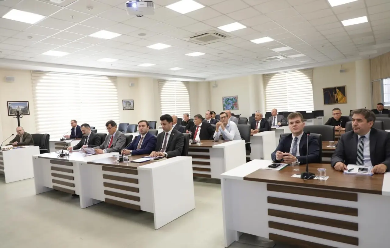 jeotermal-kaynaklarin-surdurulebilir-yonetimi-kutahyada-gorusuldu