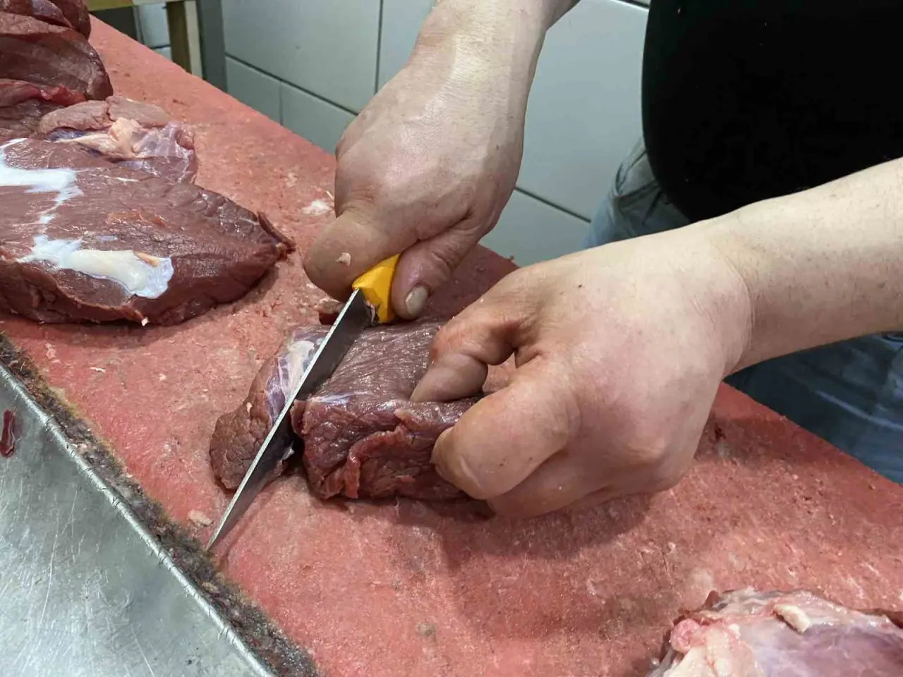 kasap-esnafi-et-saklarken-nelere-dikkat-edilmesi-gerektigini-anlatti